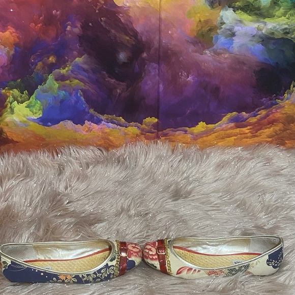 Size 8.5 STEVE MADDEN Barnum style Ballet flats - Picture 2 of 7